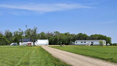 7052 570th Street, House other with 3 bedrooms, 2 bathrooms and null parking in Dumont MN | Image 2