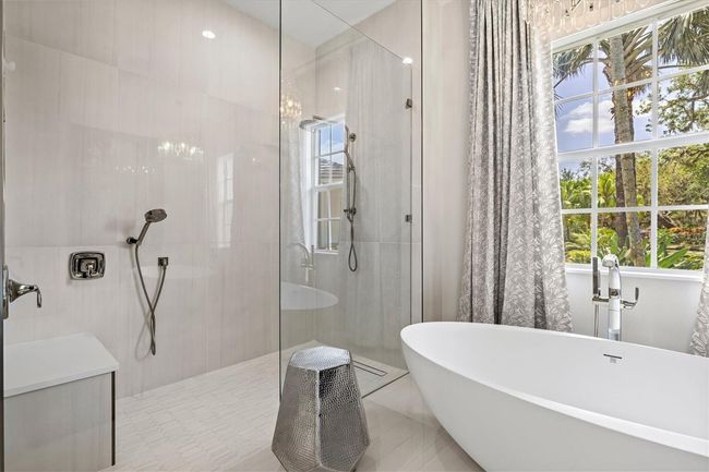 12311 Newcastle Pl, House other with 4 bedrooms, 3 bathrooms and null parking in LAKEWOOD RANCH FL | Image 61