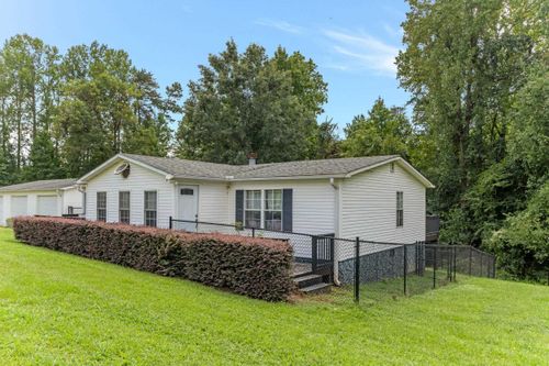 181 White Rd, wellford, SC, 29385-9311 | Card Image