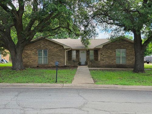 104 Bowie Ln, Hewitt, TX, 76643-3134 | Card Image