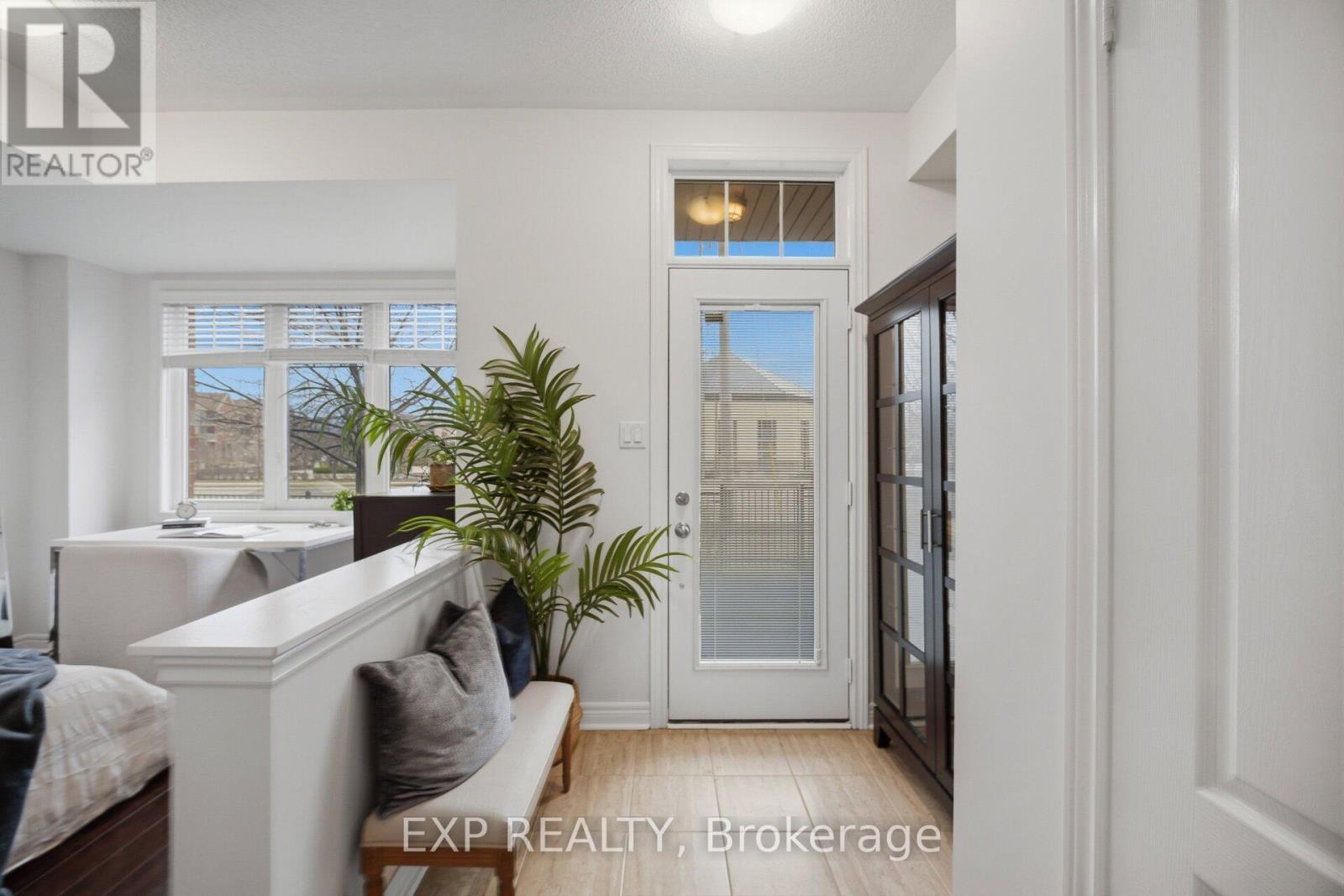 Residential in Mississauga (Churchill Meadows) 5