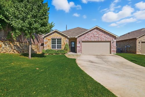 5201 Sea Cove Ln, Denton, TX, 76208-5467 | Card Image