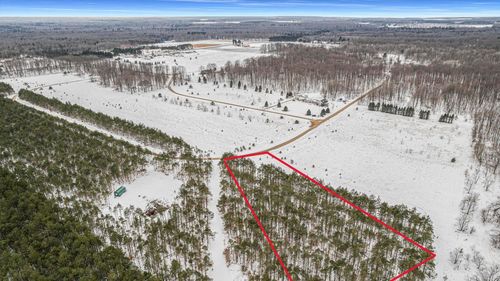 331 Kleehammer Club Dr Ne, Kalkaska, MI, 49646 | Card Image