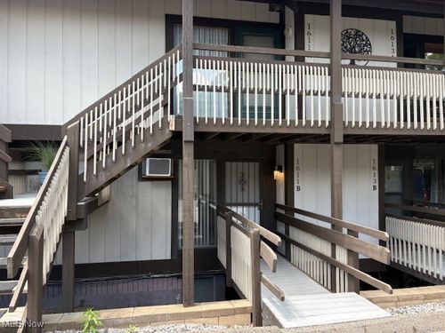 apt-b-1611 Treetop Trl, Akron, OH, 44313-8774 | Card Image