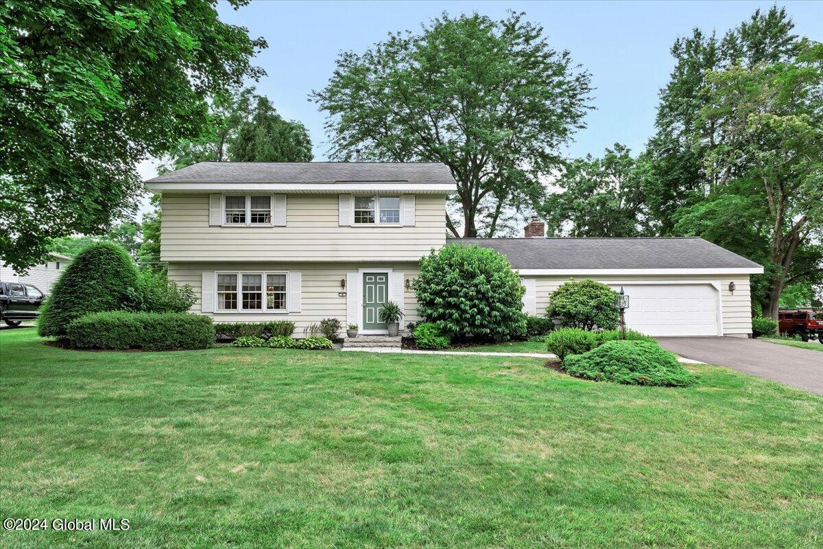 Schalren Dr, Latham, NY 12110