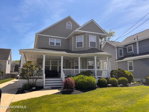 513 Evergreen Ave, Bradley Beach, NJ, 07720-1136 | Card Image