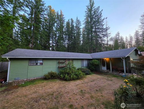 28227 303rd Ave Se, Ravensdale, WA, 98051-9725 | Card Image
