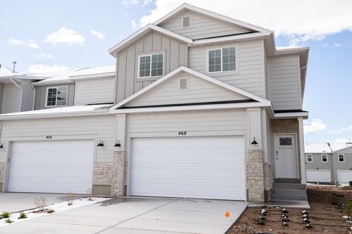 90-468 E 720 N, Salem, UT, 84653-4915 | Card Image