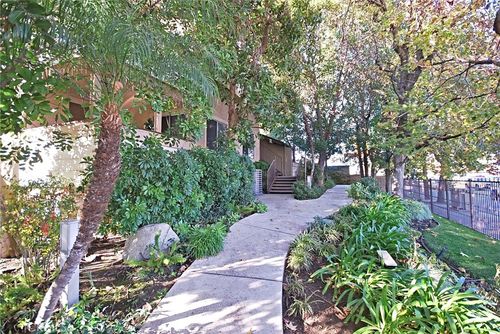 10229 De Soto Ave, Chatsworth, CA, 91311-7302 | Card Image