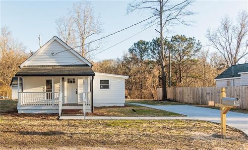 104 Sargent Kennon Street, Newnan, GA, 30263 | Card Image