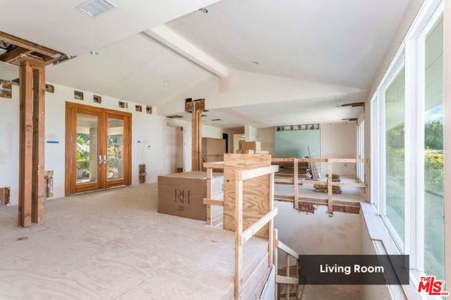 2 Pine Tree Ln, House other with 7 bedrooms, 8 bathrooms and 9 parking in Rolling Hills CA | Image 21
