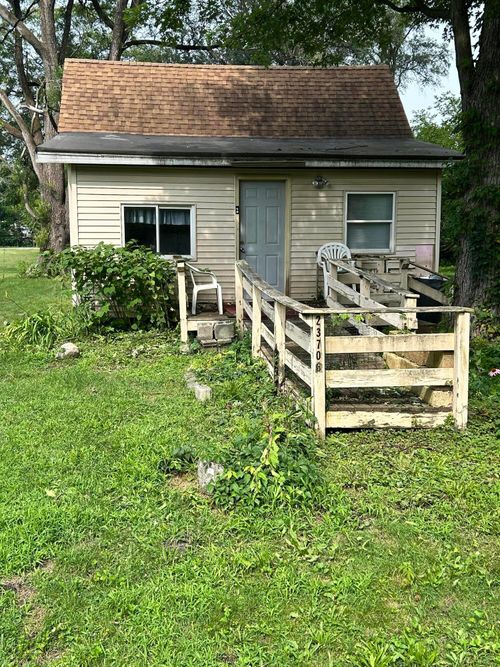 23707 Tyler St, Lowell, IN, 46356-9738 | Card Image