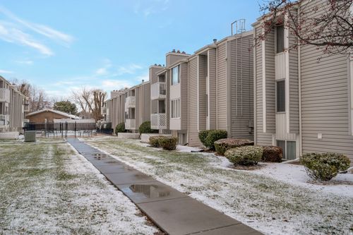 unit-42-875 E Arrowhead Ln, Murray, UT, 84107-5624 | Card Image