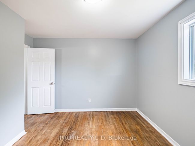 7458 Catalpa Rd, House attached with 6 bedrooms, 3 bathrooms and 4 parking in Mississauga ON | Image 17