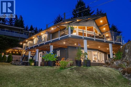 4375 Woodcrest Rd, West Vancouver, BC, V7S2V9 | Card Image