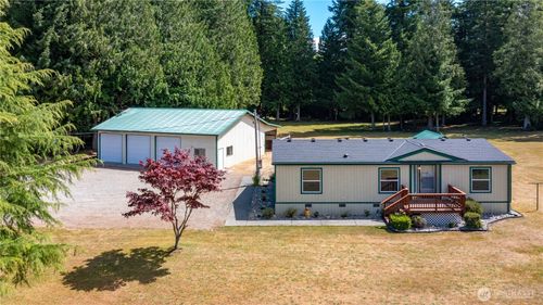 37848 Schulze Rd, Concrete, WA, 98237-9525 | Card Image