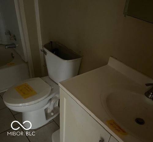 1154 Clay St, Austin, IN, 47102-1016 | Card Image