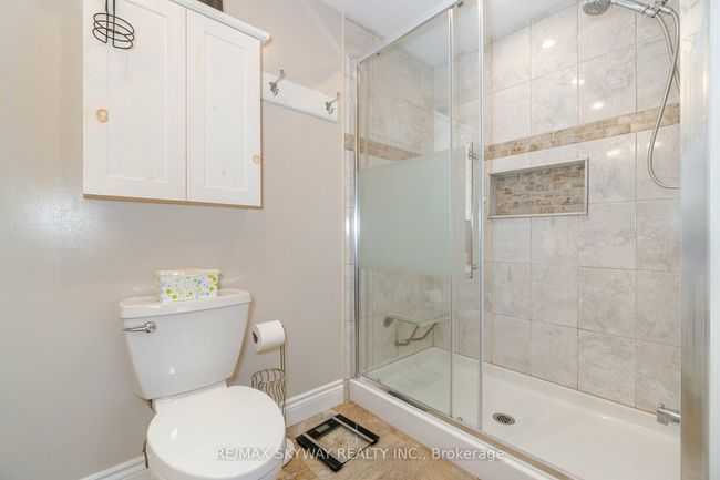 13 Mcgillivary Cres, House other with 4 bedrooms, 3 bathrooms and 4 parking in Brampton ON | Image 20