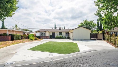 13192 Vener, Garden Grove, CA, 92844 | Card Image