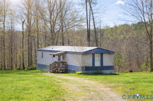 11250 New Town Rd, New Kent, VA, 23124-3328 | Card Image