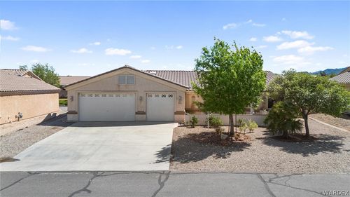 3016 N Brook St, Kingman, AZ, 86401-4331 | Card Image