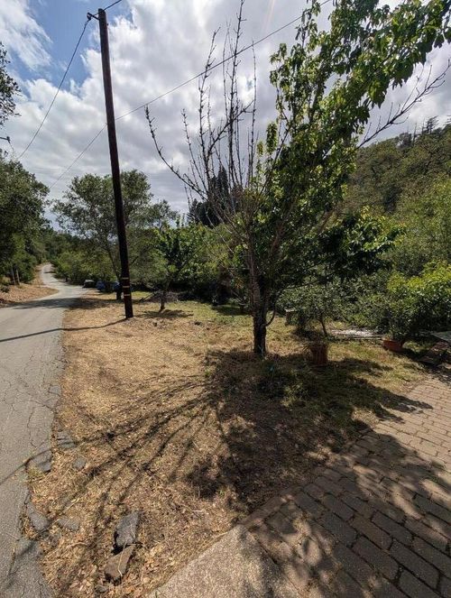 4576 Paul Sweet Rd, Santa Cruz, CA, 95065-1016 | Card Image