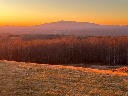 55 Westview Dr, Peterborough, NH, 03458-2305 | Card Image