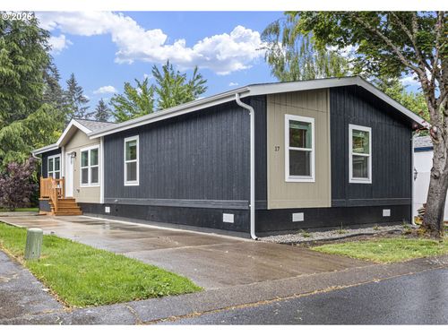 17-23077 Sw Main St, Sherwood, OR, 97140-6312 | Card Image