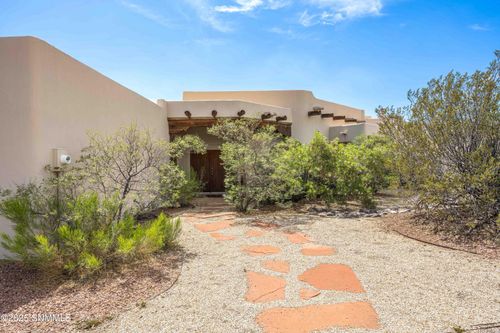 5015 Creosote Run Rd, Las Cruces, NM, 88011-2540 | Card Image