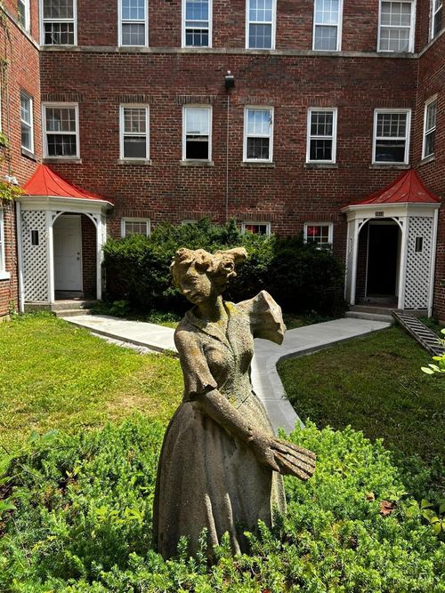 2832 Harrison Ave, Cincinnati, OH, 45211-7181 | Card Image