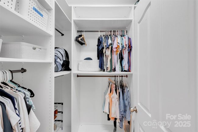 Primary Closet | Image 23