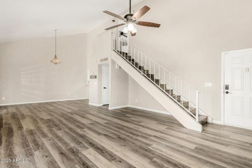 11226 N 81st Ave, Peoria, AZ, 85345-1047 | Card Image