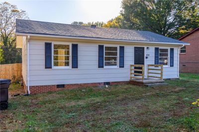 424 Wilson Street, House other with 3 bedrooms, 1 bathrooms and null parking in Statesville NC | Image 3