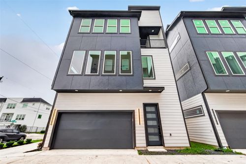 1938 Laverne St, Houston, TX, 77080-6706 | Card Image