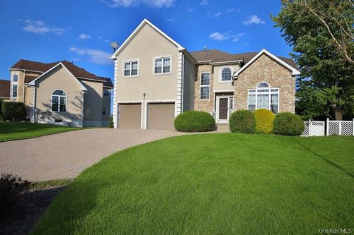 1 Alix Dr, Newburgh, NY, 12550 | Card Image