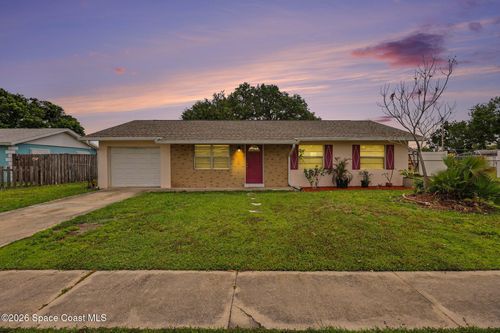 2111 Sandalwood Dr, Melbourne, FL, 32935-5533 | Card Image