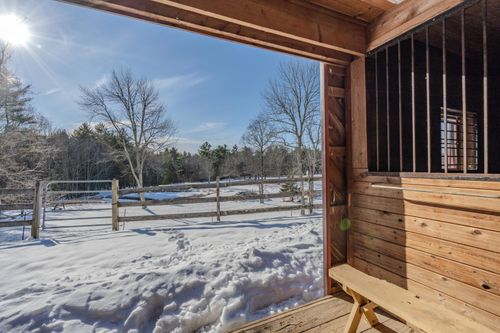 184 Deerfield Rd, Nottingham, NH, 03290-4952 | Card Image