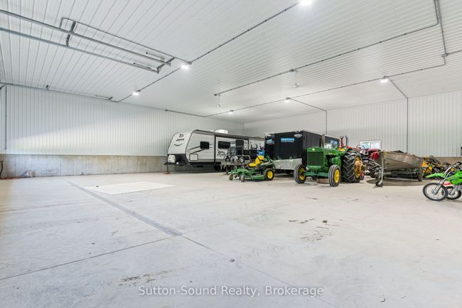 782801 3 Sideroad, House other with 4 bedrooms, 4 bathrooms and 25 parking in Chatsworth ON | Image 36