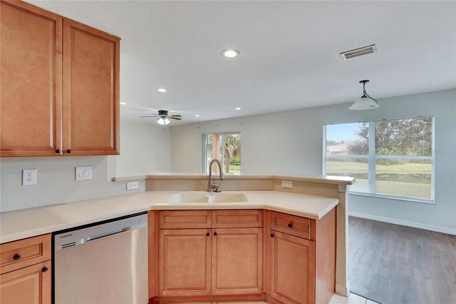 11203 Cocoa Beach Dr, House other with 3 bedrooms, 4 bathrooms and null parking in RIVERVIEW FL | Image 37