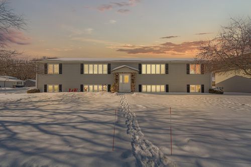 1805 Lakewood Avenue, Albert Lea, MN, 56007 | Card Image