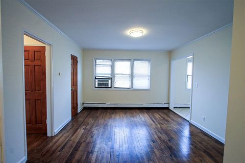 apt-5a-65 W Broadway, Long Beach, NY, 11561-4017 | Card Image