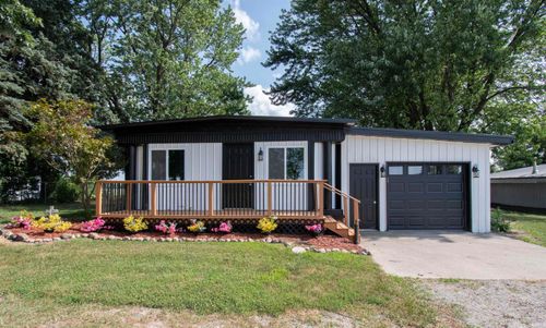 4950 W 100 N, Lagrange, IN, 46761-9440 | Card Image