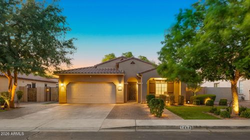 1444 E Azalea Dr, Gilbert, AZ, 85298-6830 | Card Image