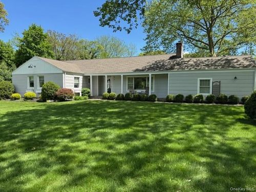 6 Lloyd Haven Drive, Huntington, NY, 11743 | Card Image