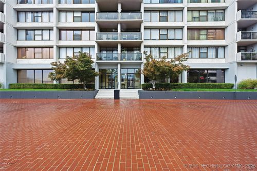 apt-710-450 W 7th St, Tulsa, OK, 74119-1047 | Card Image