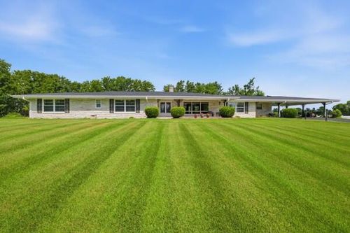 676 Ferguson Hill Rd, Lafayette, TN, 37083-1832 | Card Image