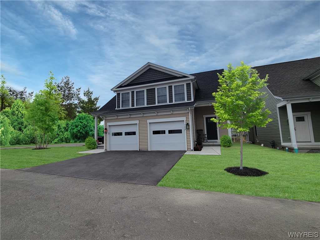Carriage Ln, Buffalo, NY 14224