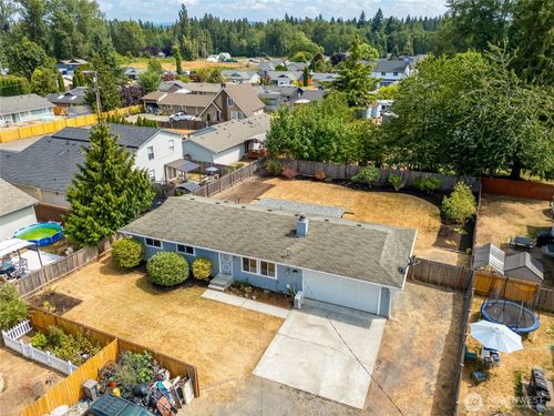 9531 51st Ave Ne, Marysville, WA, 98270-2339 | Card Image