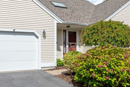 390-8 Chippers Ln, Mashpee, MA, 02649-2874 | Card Image