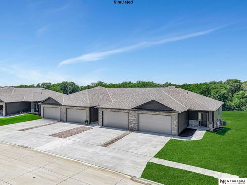 8800 Bristlecone Dr, Lincoln, NE, 68526-9265 | Card Image